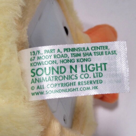 VTG Yellow Rabbit with Egg Sings -The Easter Parade Song -Ears Move & Lights Up - Picture 5 of 7